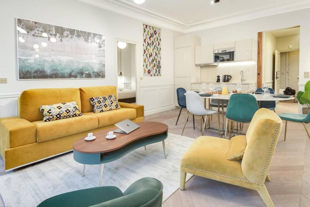 Apartament Bright And Gorgeous Flat In The Heart Of Paryż Zewnętrze zdjęcie
