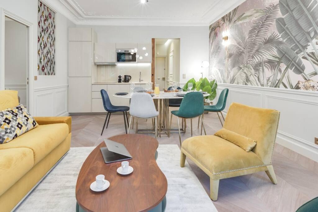 Apartament Bright And Gorgeous Flat In The Heart Of Paryż Zewnętrze zdjęcie