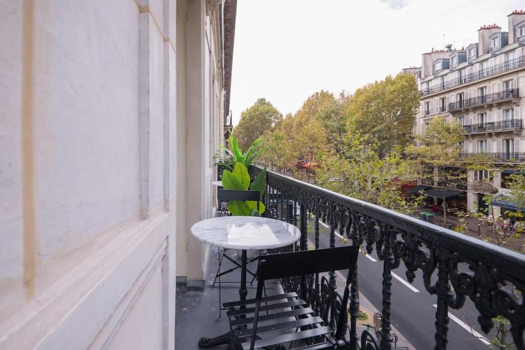 Apartament Bright And Gorgeous Flat In The Heart Of Paryż Zewnętrze zdjęcie